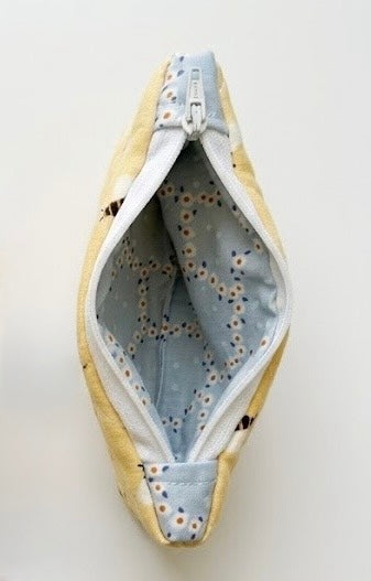 The Honeycomb Path Quilted Pouch