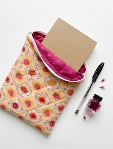 The Honey-Kissed Bloom Sleeve | Quilted Book & E-Reader Pouch