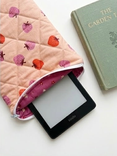 The Tea-Time Truffle Sleeve | Quilted Book & E-Reader Pouch